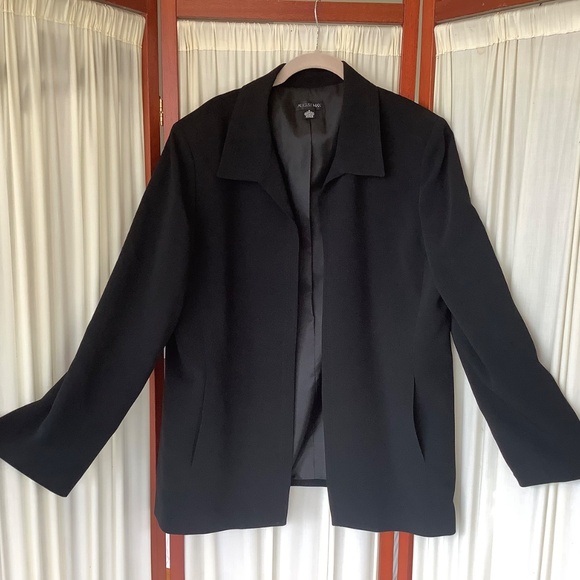 August Max Womans Open Blazer Black Lined Stylish Career Size 2X - Picture 4 of 8